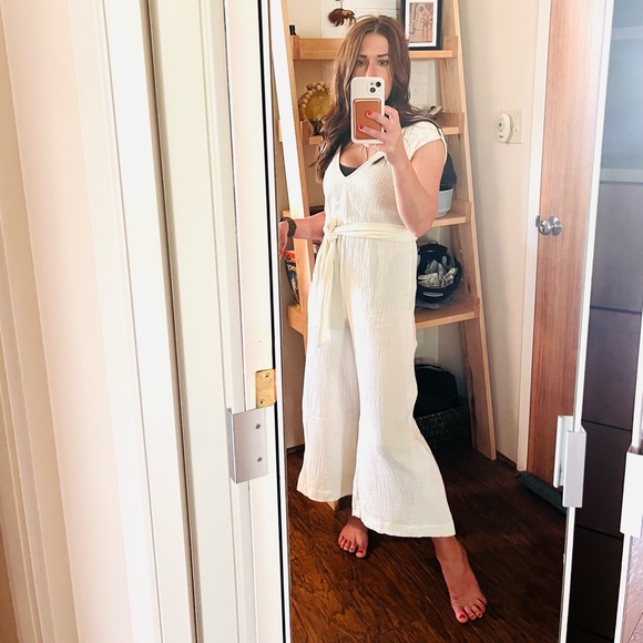 Urban Outfitters Sarafina Jumpsuit XS - Picture 6 of 9